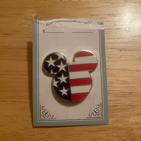 Disney Other - Disney Mickey Mouse American Flag Pin